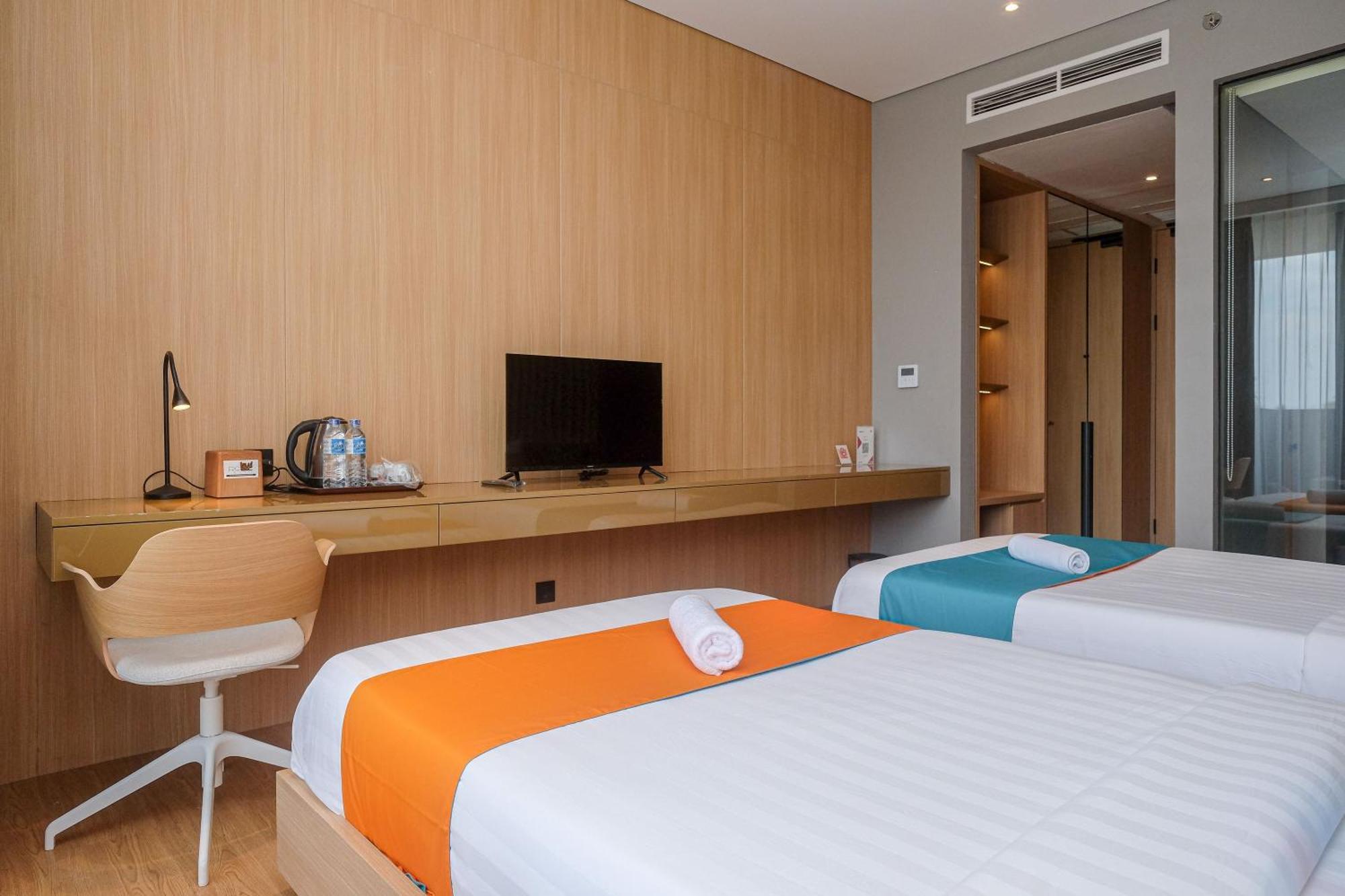 Sans Hotel Rg Living Jogja By Reddoorz Pakualaman Εξωτερικό φωτογραφία