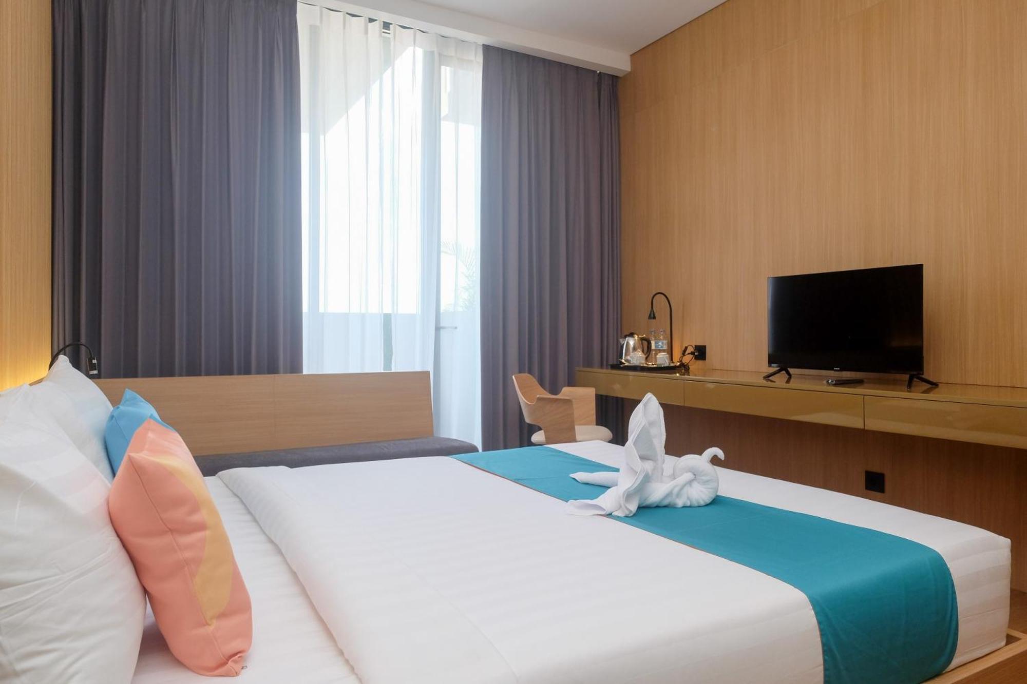 Sans Hotel Rg Living Jogja By Reddoorz Pakualaman Εξωτερικό φωτογραφία