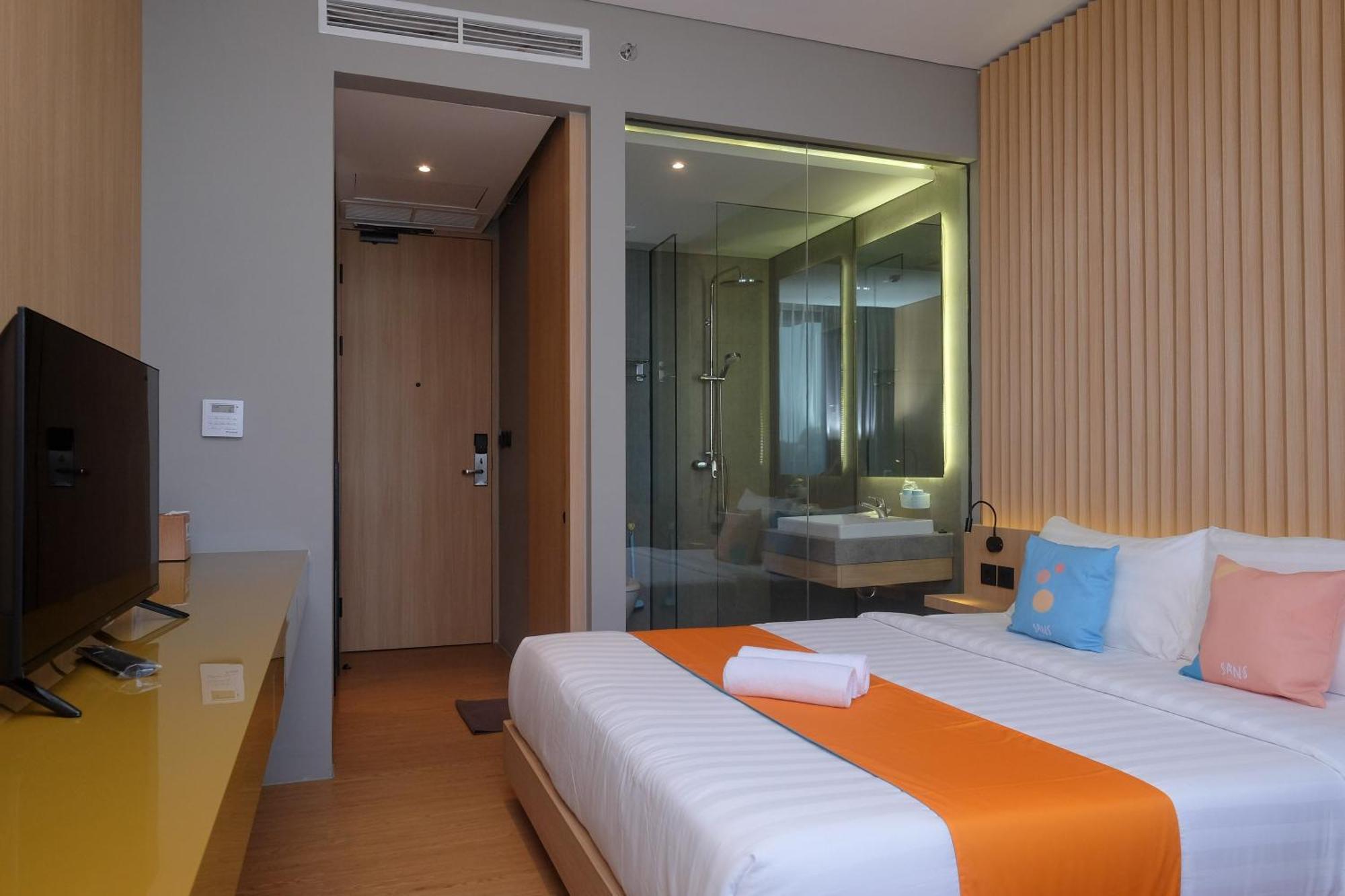 Sans Hotel Rg Living Jogja By Reddoorz Pakualaman Εξωτερικό φωτογραφία